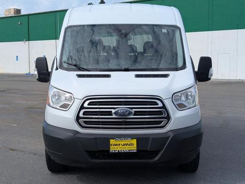 2017 Ford Transit-150 XLT