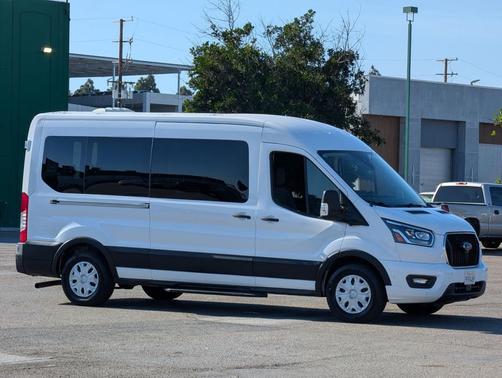 Oxford White 2023 Ford Transit-350 XLT