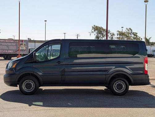2016 Ford Transit-150 XL