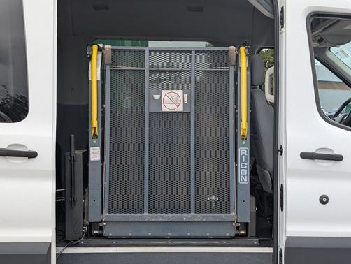 Oxford White 2017 Ford Transit-350 Base