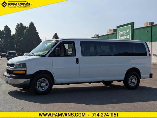 2019 Chevrolet Express 3500 LT