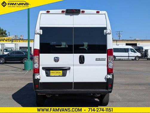 Bright White Clearcoat 2023 RAM ProMaster 2500 High Roof