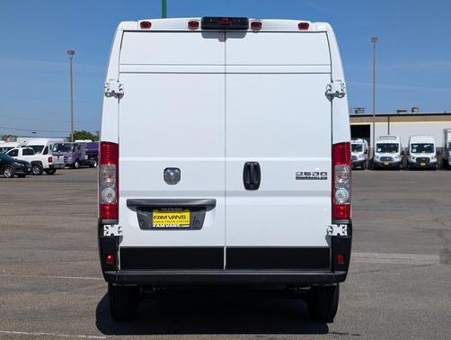 Bright White Clearcoat 2024 RAM ProMaster 2500 Tradesman