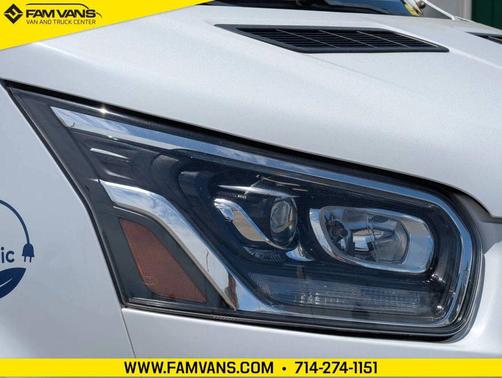 Oxford White 2022 Ford E-Transit T-350 High Roof