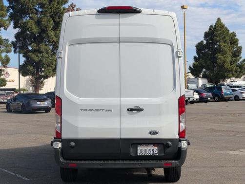 2018 Ford Transit-250 Base