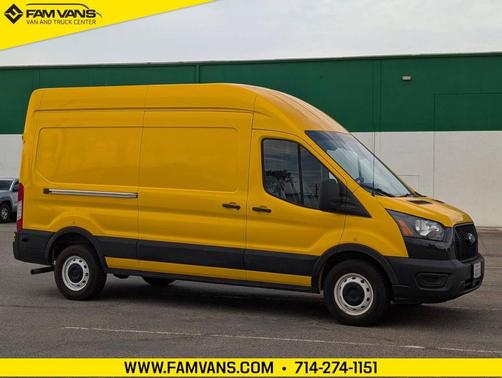 2022 Ford Transit-250 Base
