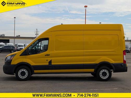 2022 Ford Transit-250 Base
