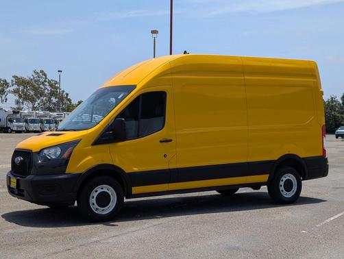 2021 Ford Transit-250 Base