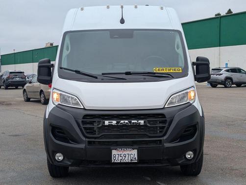 Bright White Clearcoat 2026 RAM ProMaster 2500 Tradesman