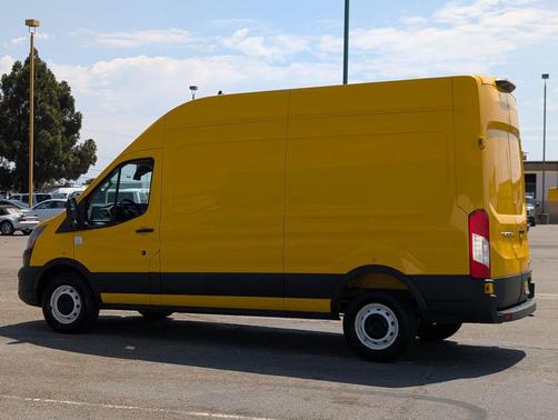 2021 Ford Transit-250 Base