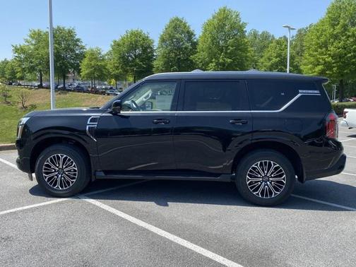2025 Nissan Armada Platinum 4WD