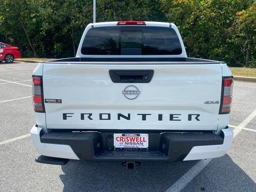 2026 Nissan Frontier SV