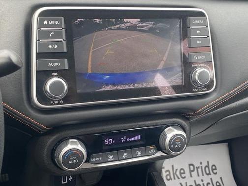 2022 Nissan Versa 1.6 S