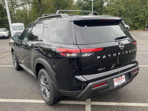 2025 Nissan Pathfinder SV 4WD