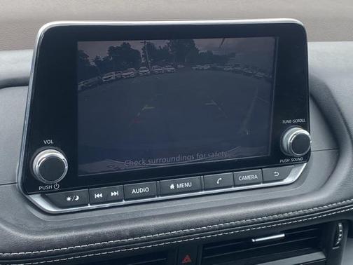2021 Nissan Rogue S