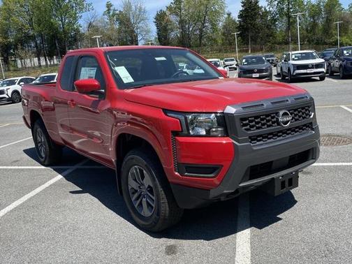2025 Nissan Frontier SV