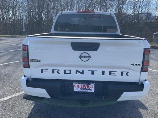 2026 Nissan Frontier SV