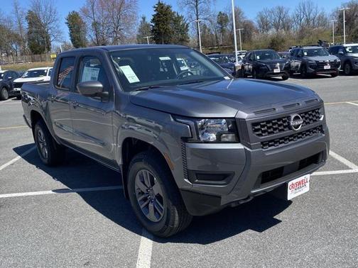 2025 Nissan Frontier SV