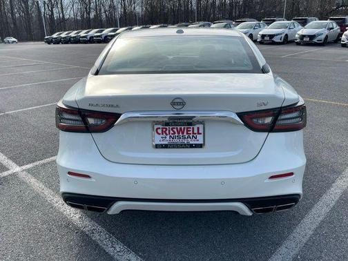 2023 Nissan Maxima SV