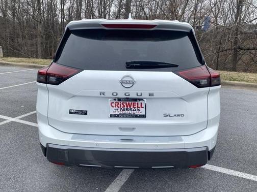 2025 Nissan Rogue SL