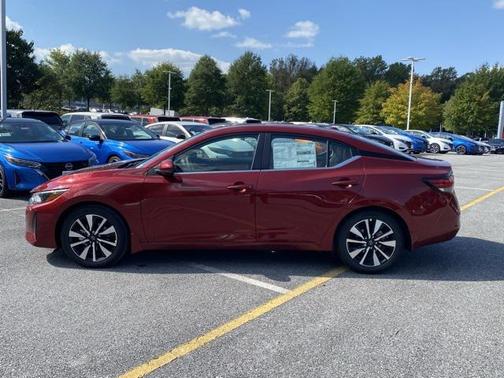 2025 Nissan Sentra SV