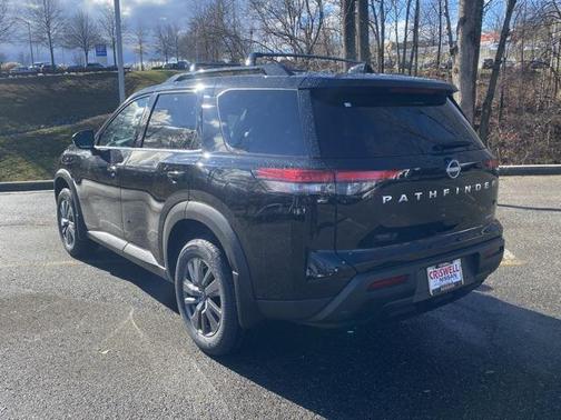 2025 Nissan Pathfinder SV 4WD