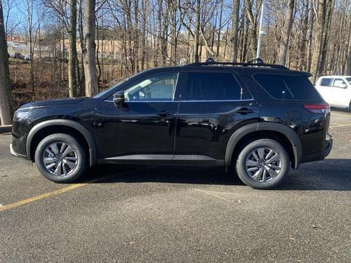 2025 Nissan Pathfinder SV 4WD