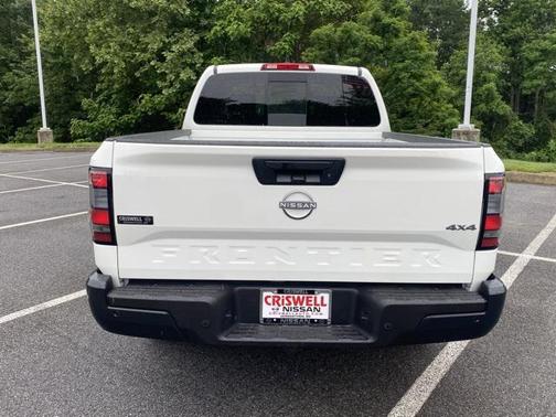 2025 Nissan Frontier S