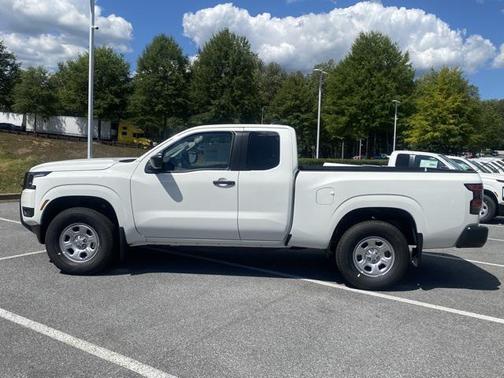 2025 Nissan Frontier S