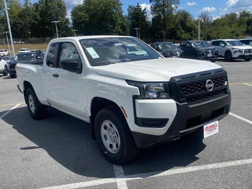 2025 Nissan Frontier S