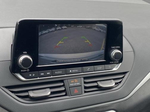 2022 Nissan Altima S FWD