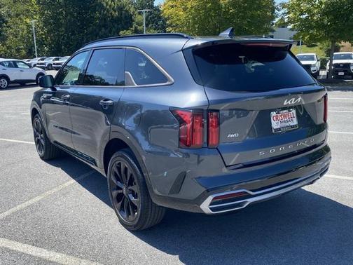 2022 Kia Sorento SX