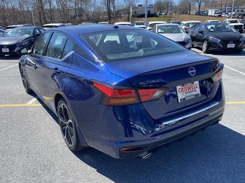 2023 Nissan Altima SR FWD