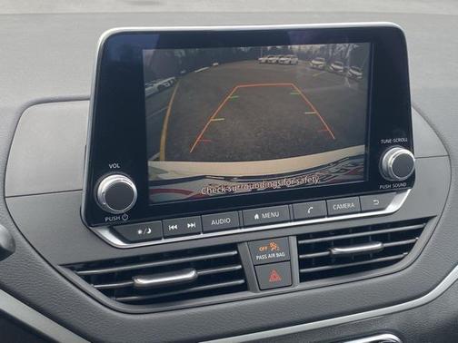 2025 Nissan Altima S FWD