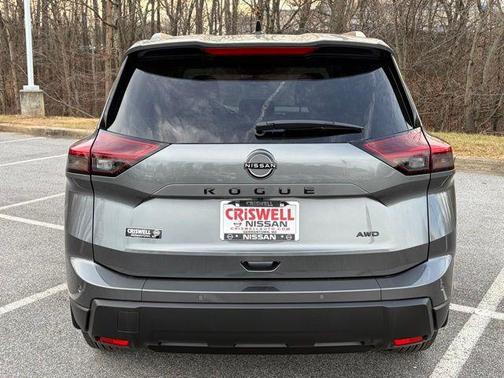 2026 Nissan Rogue Dark Armor