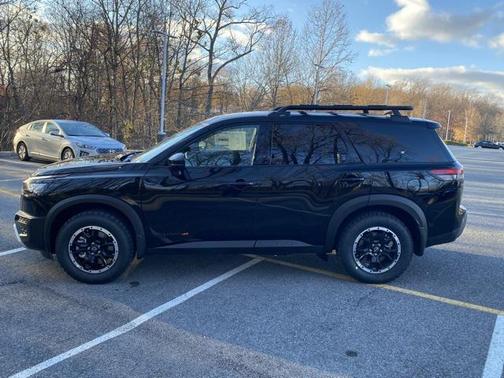2025 Nissan Pathfinder Rock Creek 4WD