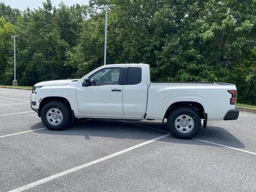 2025 Nissan Frontier S