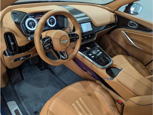2025 Aston Martin DBX 707 SUV
