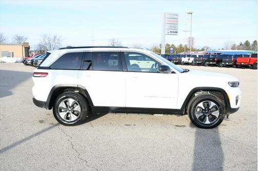 2024 Jeep Grand Cherokee 4xe Base