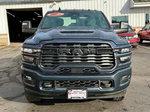 2026 RAM 2500 Black Express Crew Cab 4x4 6'4' Box