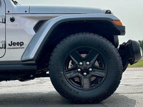 2021 Jeep Gladiator Sport S