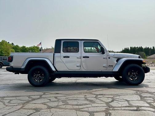 2021 Jeep Gladiator Sport S