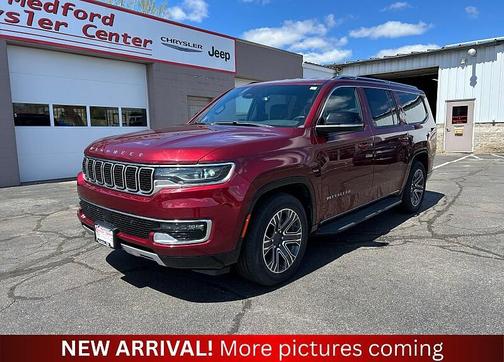 Velvet Red Pearlcoat 2024 Jeep Wagoneer L Series II 4x4