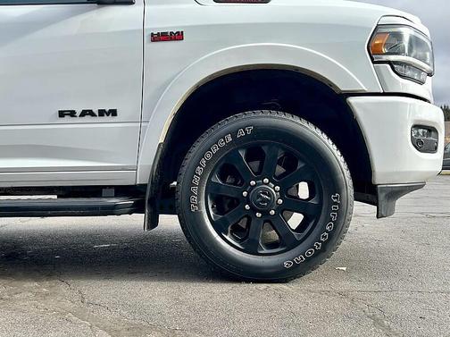 2022 RAM 2500 Laramie Crew Cab 4x4 6'4' Box