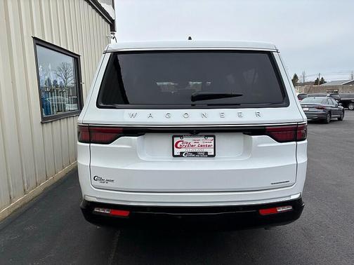 2024 Jeep Wagoneer L Series II 4x4