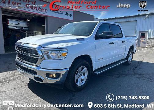 Bright White Clearcoat 2023 RAM 1500 Big Horn/Lone Star