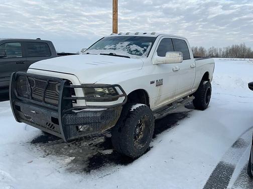 2018 RAM 2500 Tradesman Crew Cab 4x4 6'4' Box