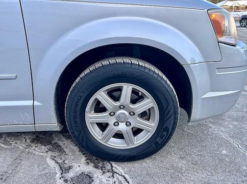 2008 Chrysler Town & Country Touring