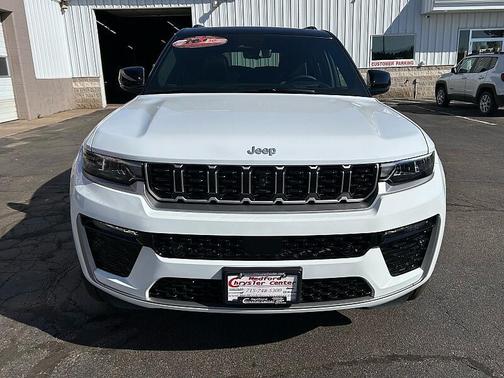 bright white clearcoat 2026 Jeep Grand Cherokee L Summit