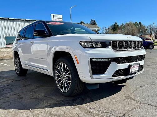 bright white clearcoat 2026 Jeep Grand Cherokee L Summit